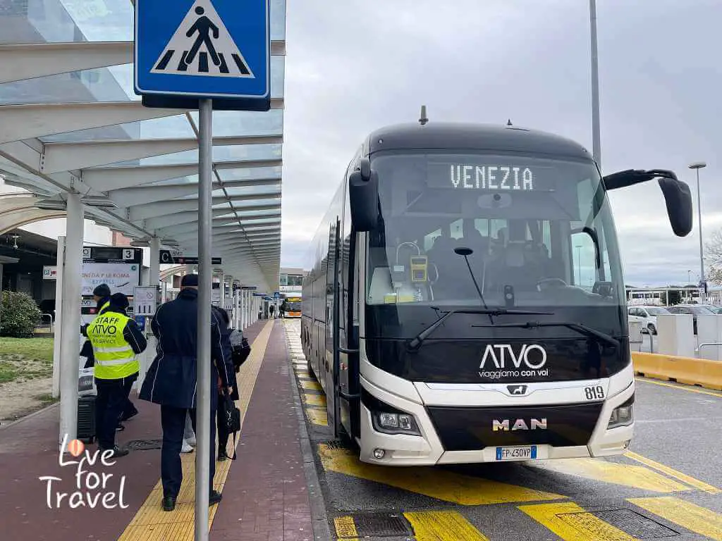 Λεωφορείο αεροδρόμιο - Ταξίδι στην Βενετία