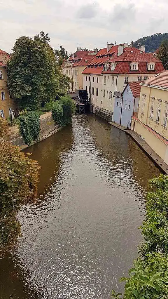 Κανάλι στην Πράγα - Οι πιο ρομαντικές πόλεις στην Ευρώπη